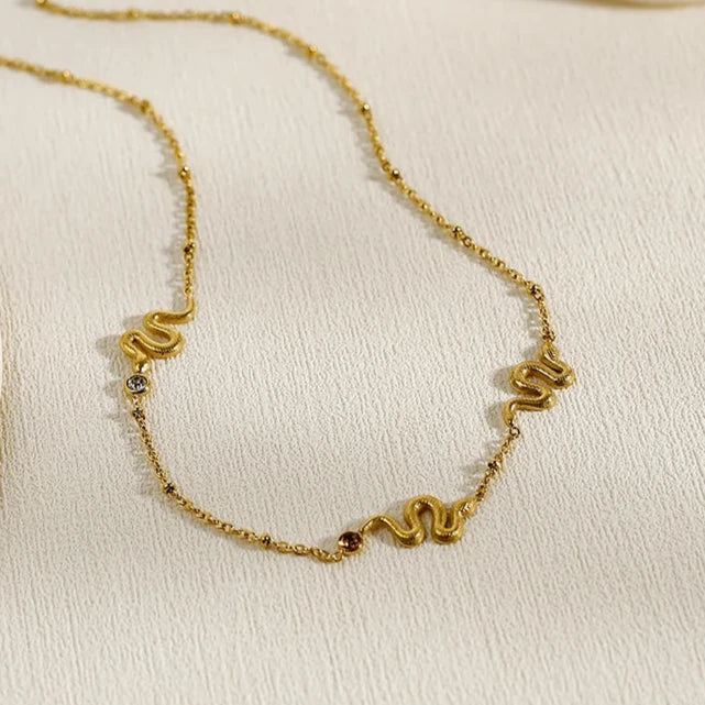 Snake Necklace in Gold Color (multisnake pendants)